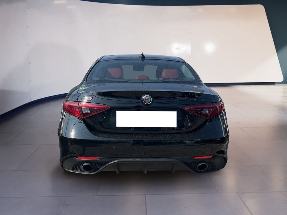 Alfa Romeo Giulia usata a Torino (4)