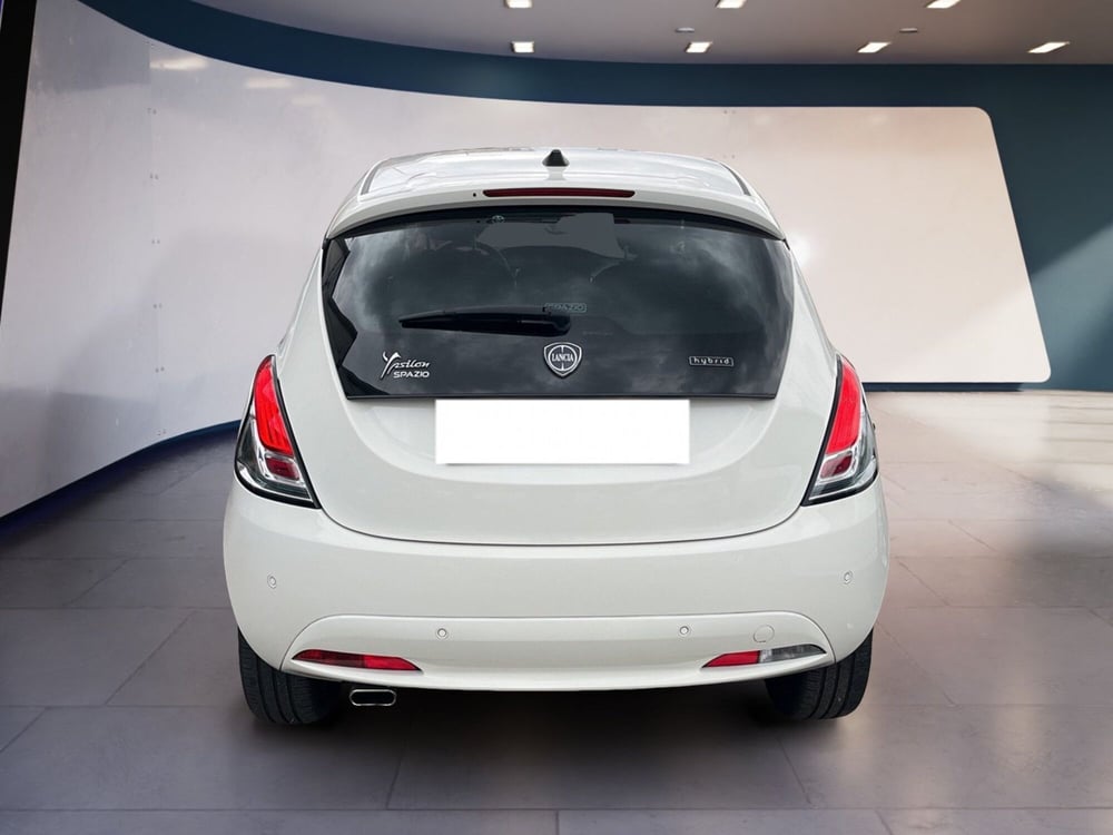 Lancia Ypsilon usata a Torino (6)