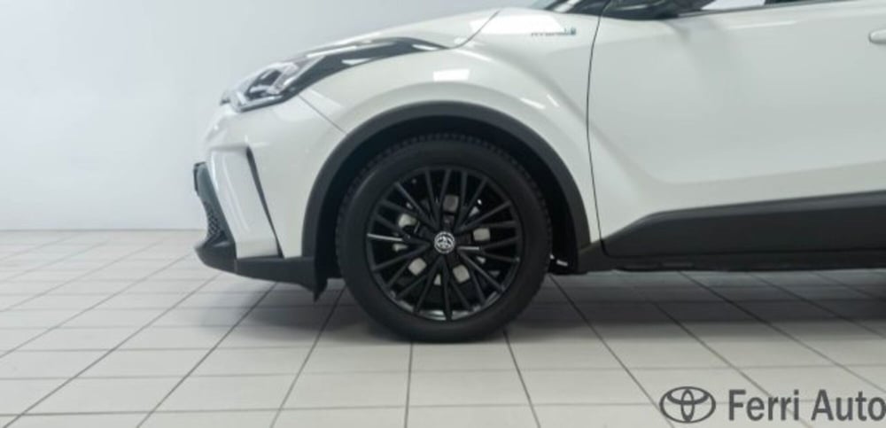 Toyota Toyota C-HR usata a Padova (4)