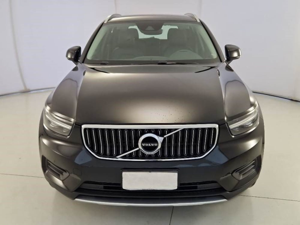 Volvo XC40 usata a Bari (5)