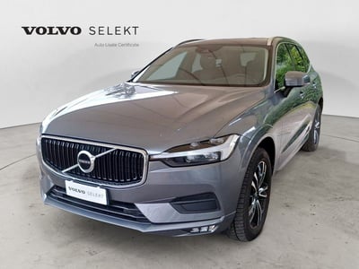 Volvo XC60 B4 (d) AWD Geartronic Momentum Pro  del 2021 usata a Bari