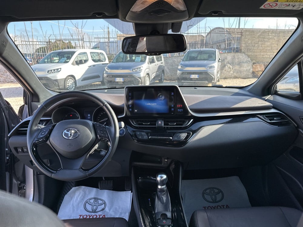 Toyota Toyota C-HR usata a Siracusa (9)