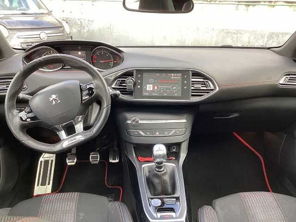 Peugeot 308 usata a Roma (11)