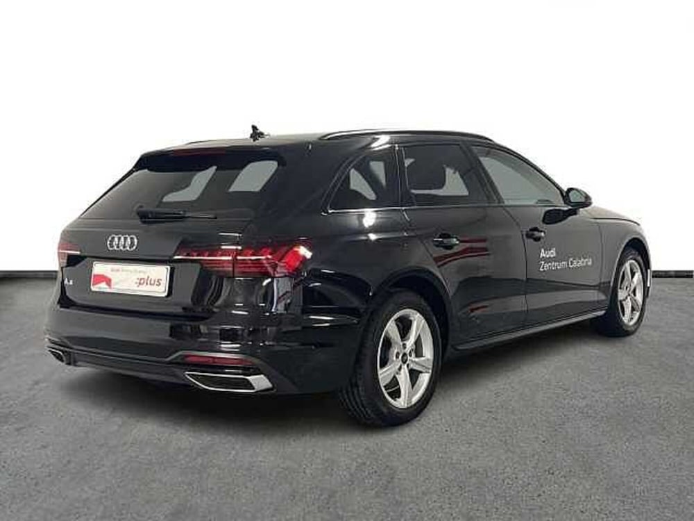 Audi A4 Avant nuova a Catanzaro (4)