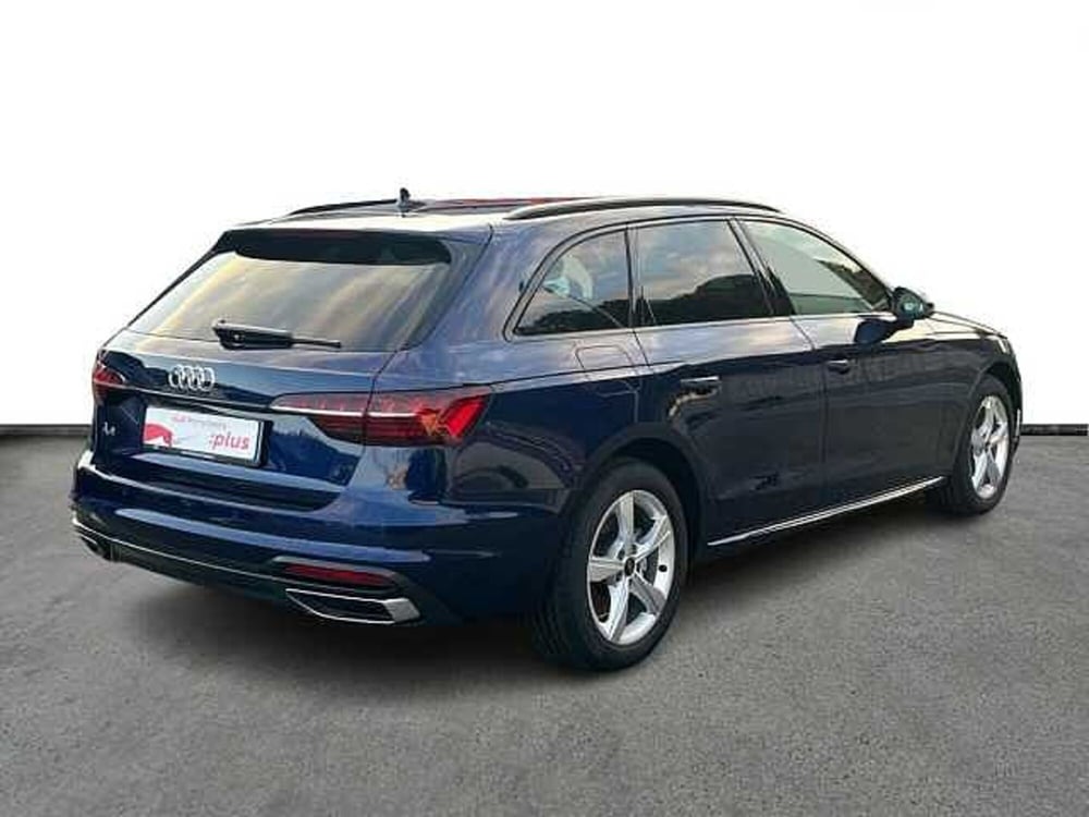 Audi A4 Avant nuova a Catanzaro (4)