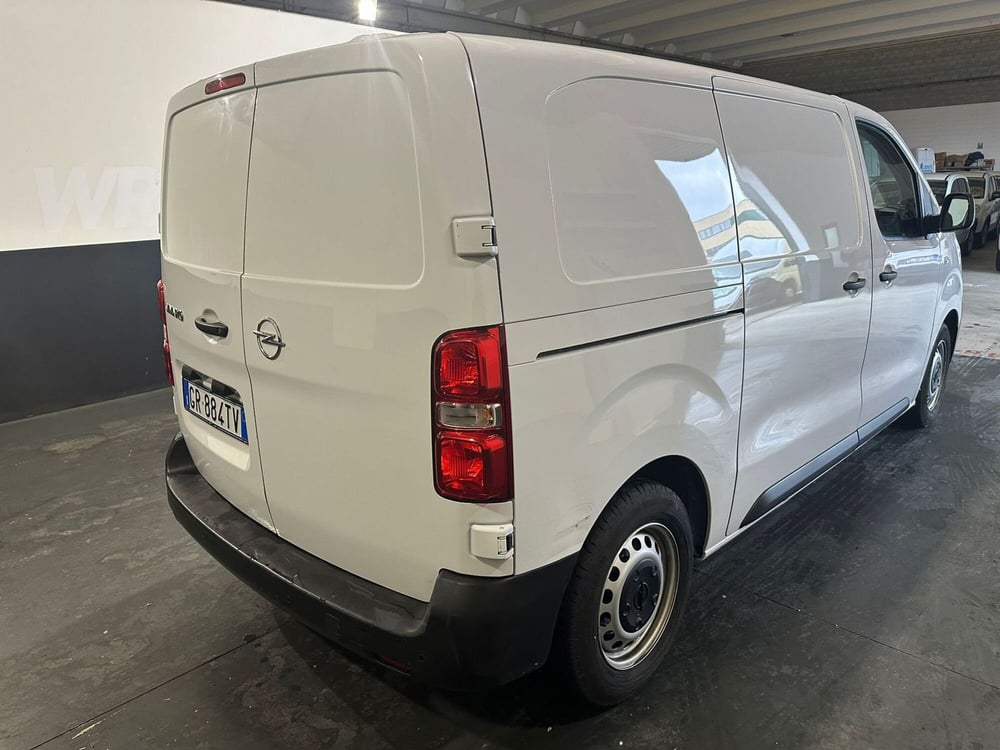 Opel Vivaro Furgone usata a Milano (6)