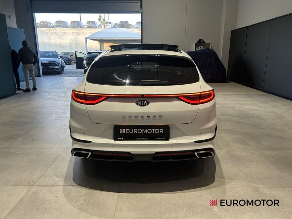 Kia Ceed Sport Wagon usata a Bari (6)