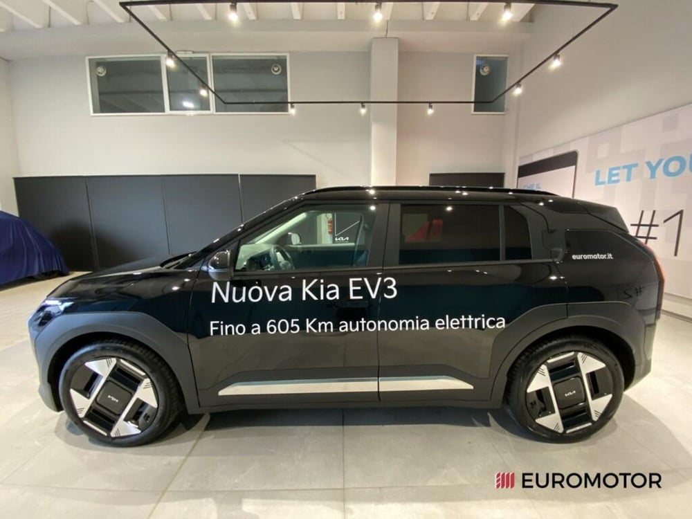 Kia EV3 usata a Bari (11)