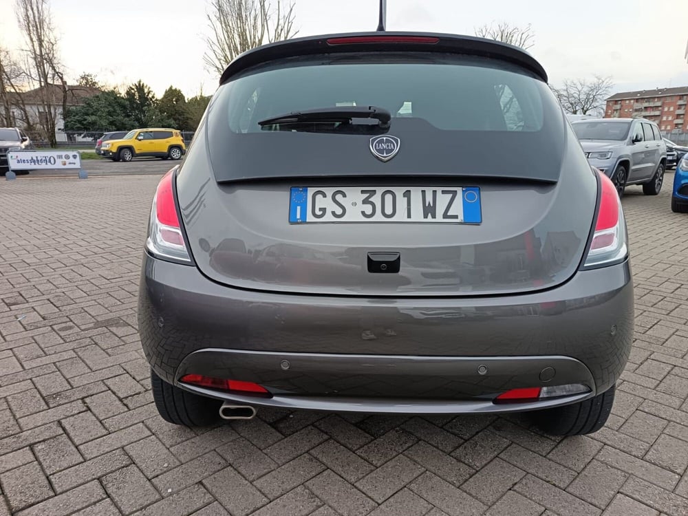 Lancia Ypsilon usata a Alessandria (6)