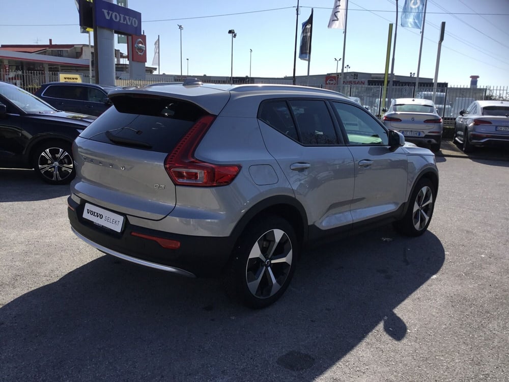 Volvo XC40 usata a Napoli (3)