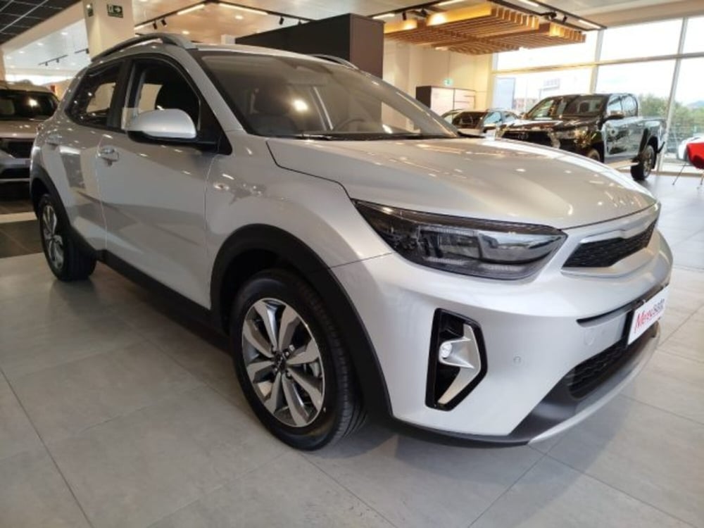 Kia Stonic nuova a Sassari (3)