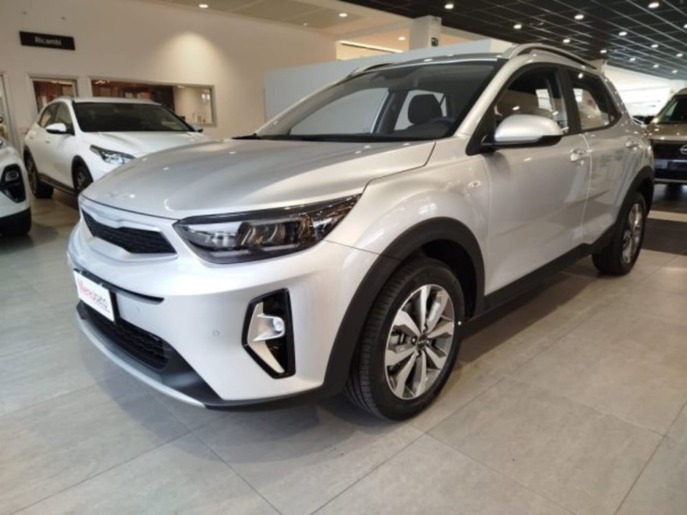 Kia Stonic nuova a Sassari (9)