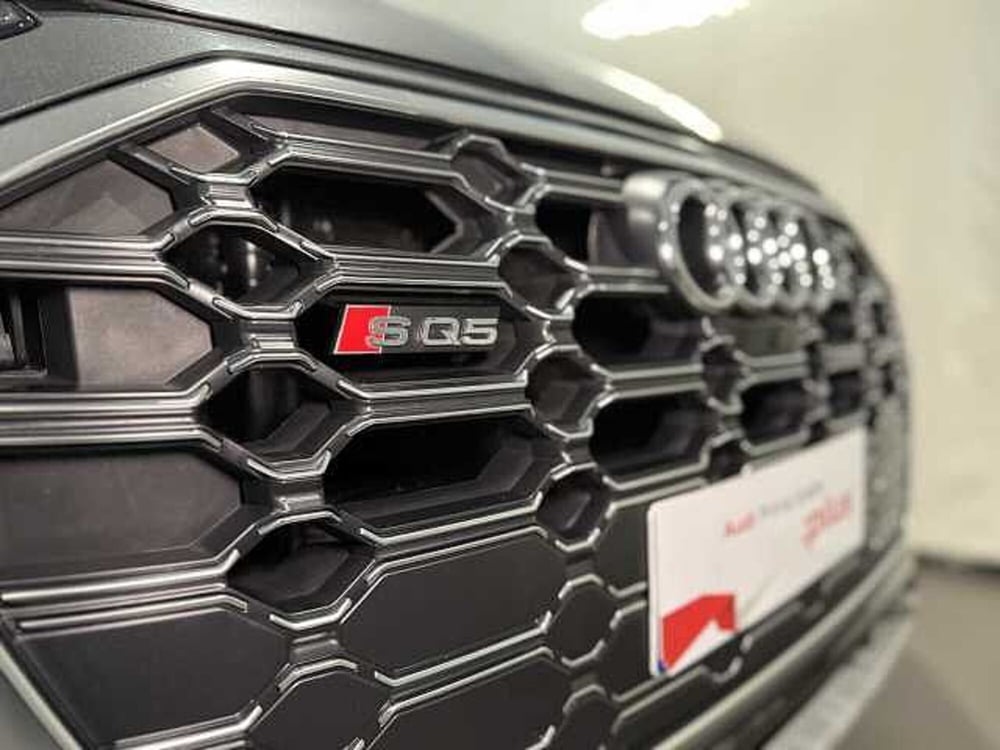 Audi SQ5 Sportback usata a Genova (5)