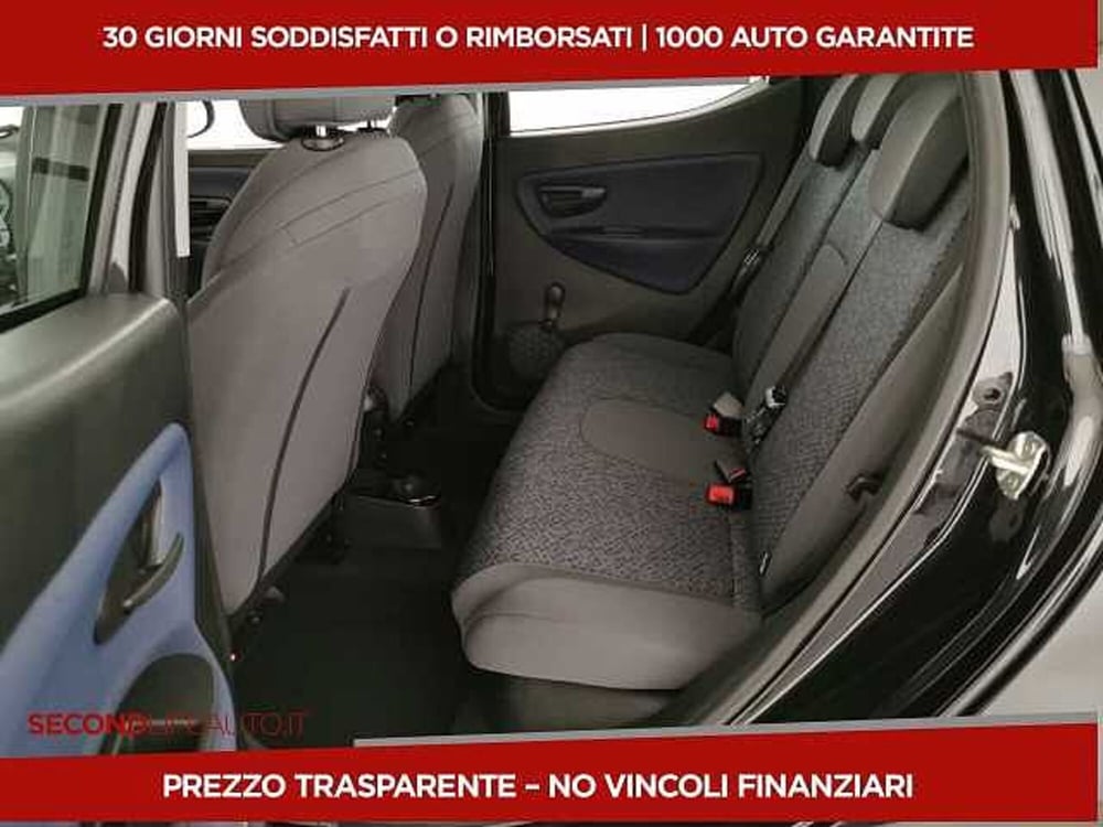 Lancia Ypsilon nuova a Chieti (6)