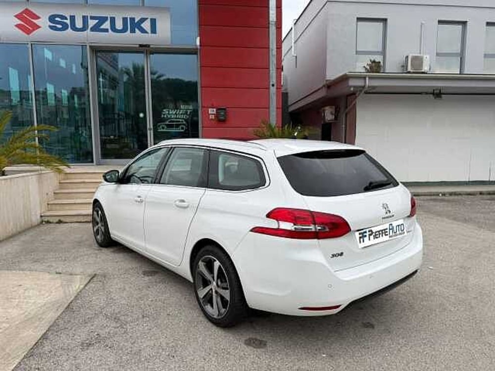 Peugeot 308 SW usata a Teramo (3)