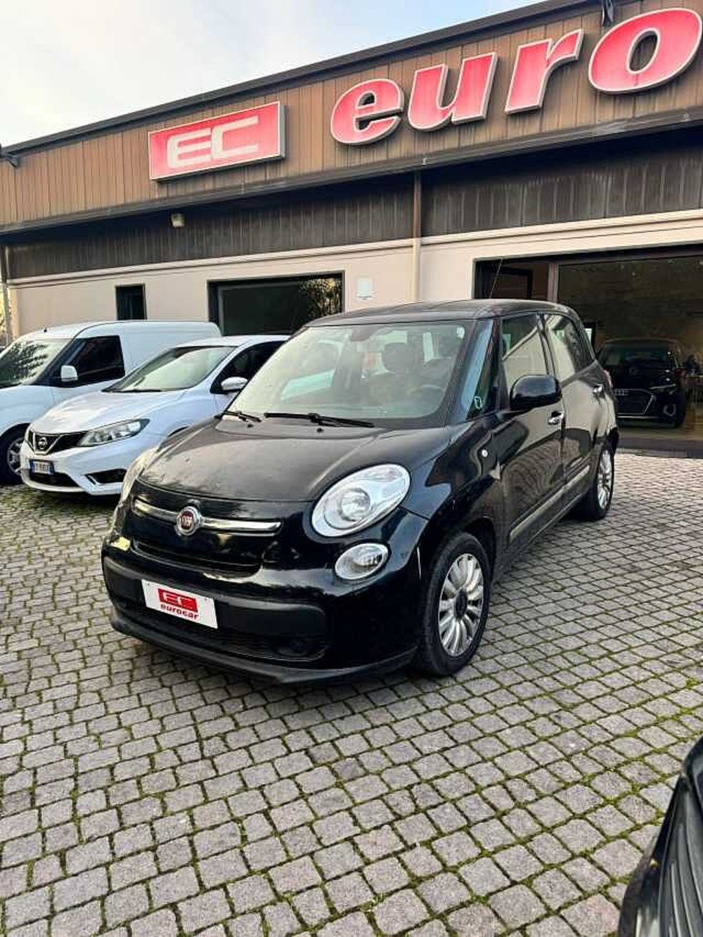 Fiat 500L usata a Napoli