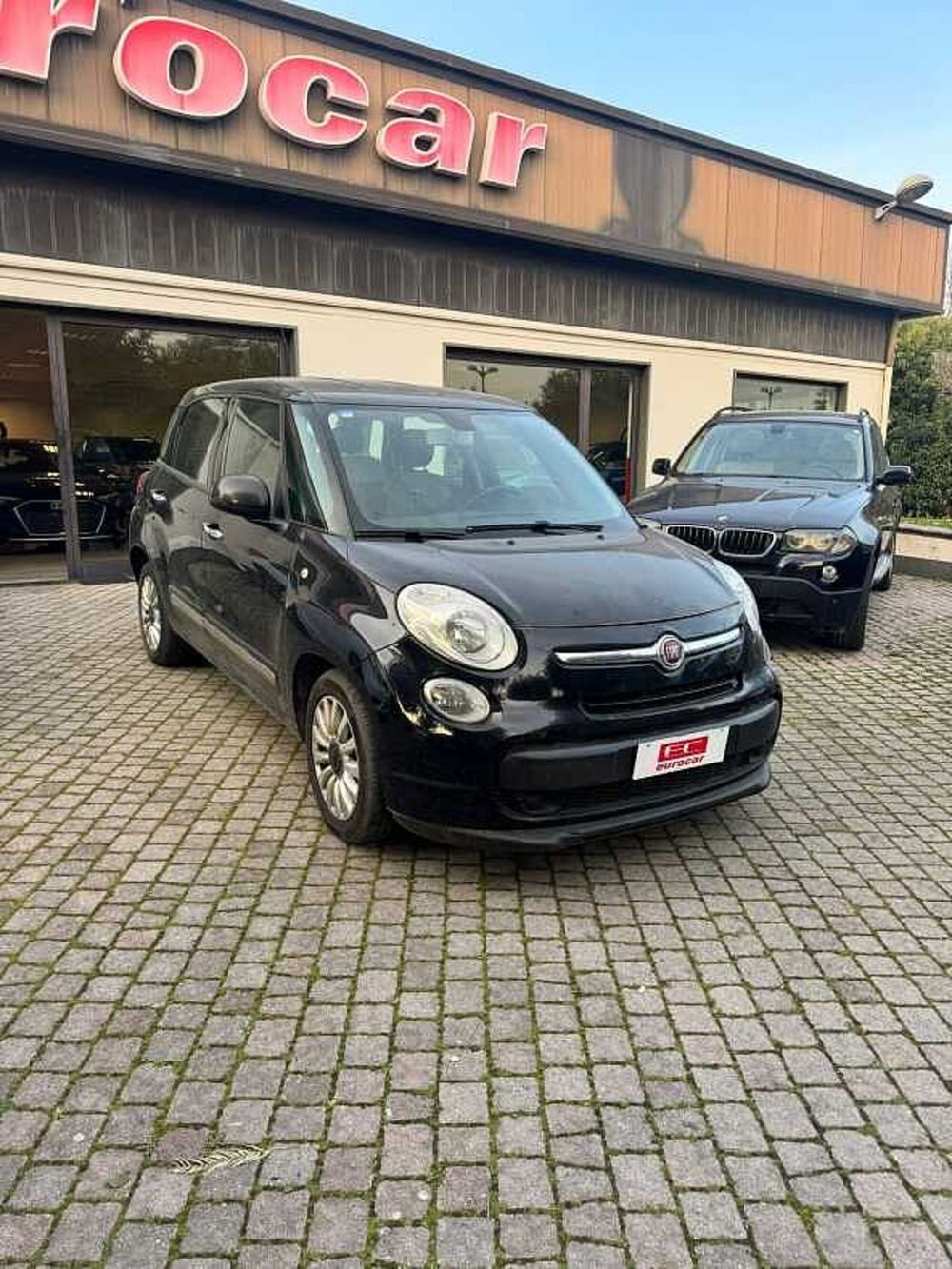 Fiat 500L usata a Napoli (2)