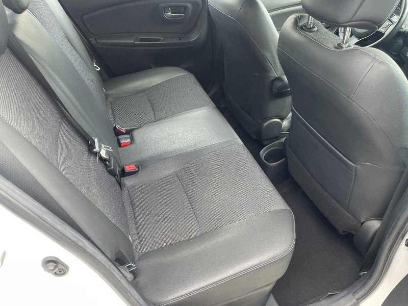 Toyota Yaris usata a Lecce (19)