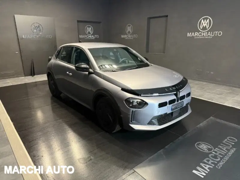 Lancia Ypsilon usata a Perugia (3)