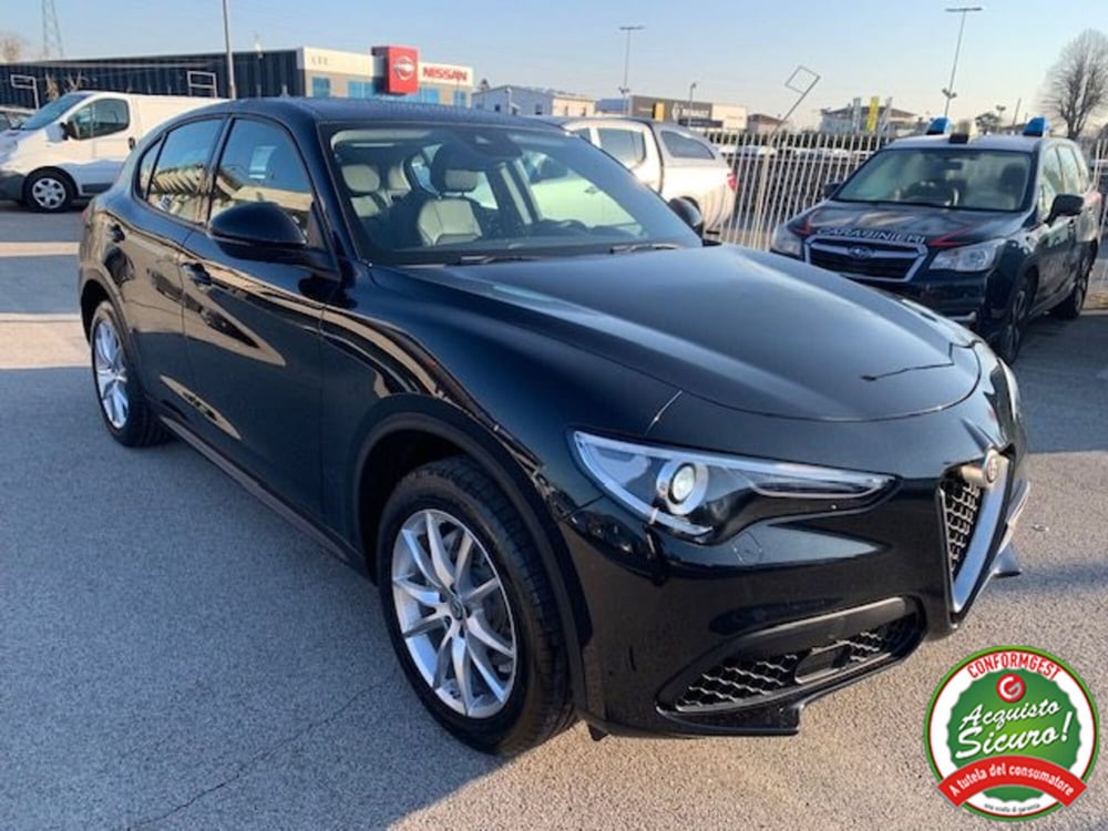 Alfa Romeo Stelvio usata a Lucca