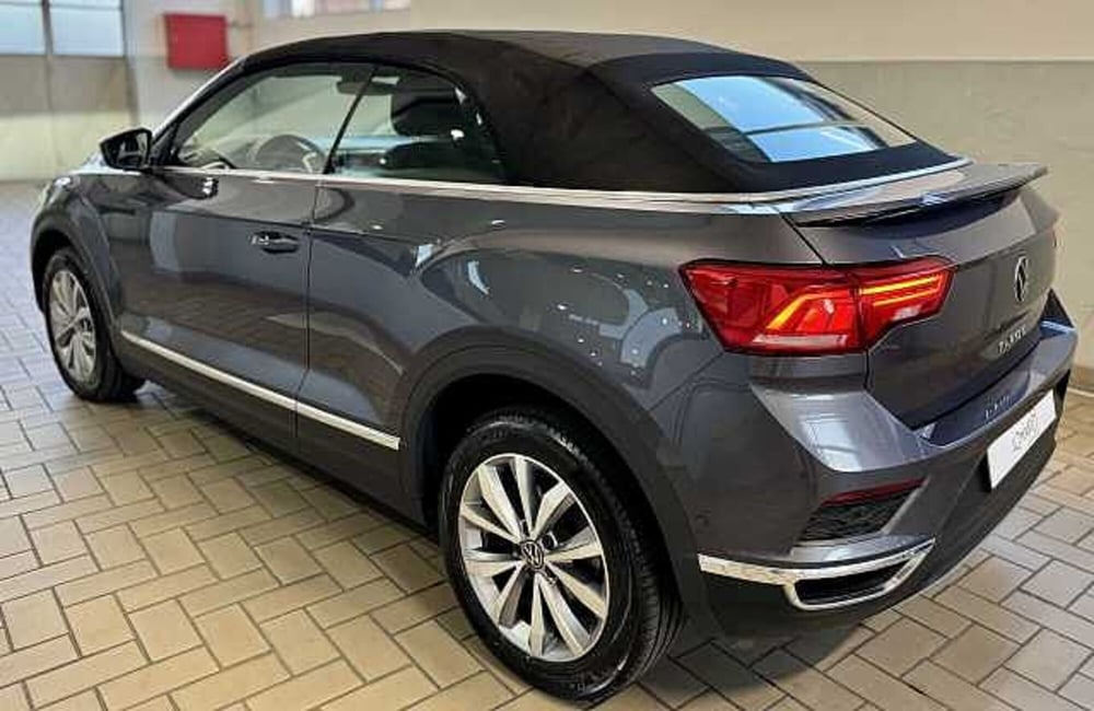 Volkswagen T-Roc Cabrio usata a Torino (12)