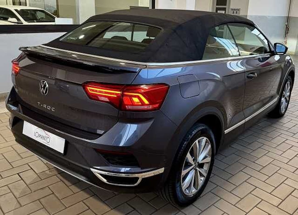 Volkswagen T-Roc Cabrio usata a Torino (14)