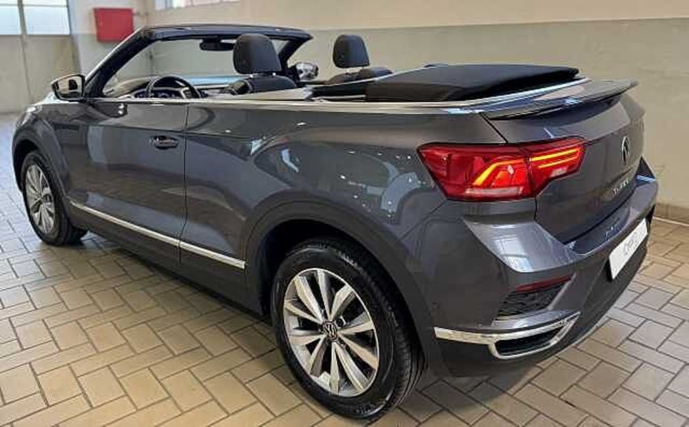 Volkswagen T-Roc Cabrio usata a Torino (6)