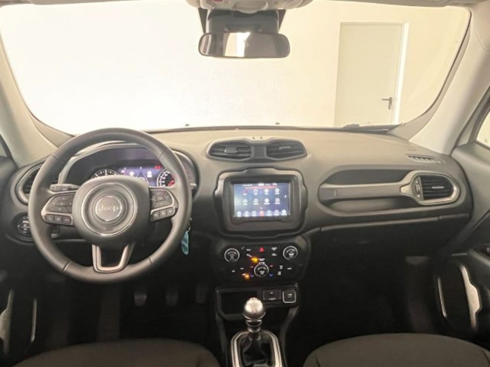 Jeep Renegade usata a Oristano (12)