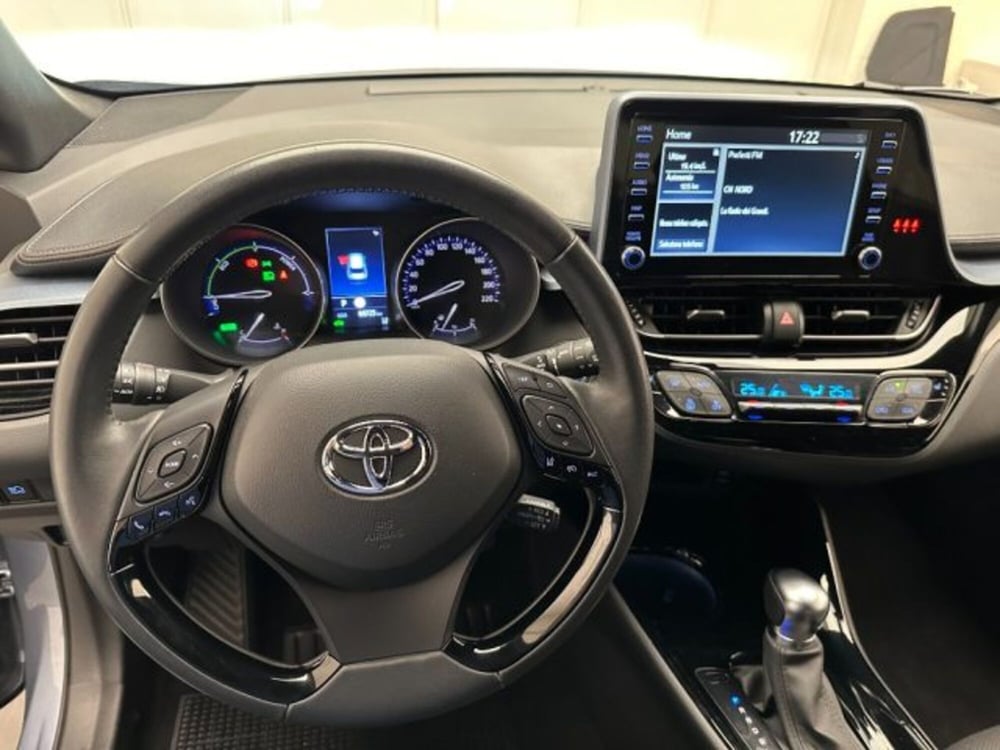 Toyota Toyota C-HR usata a Cuneo (17)