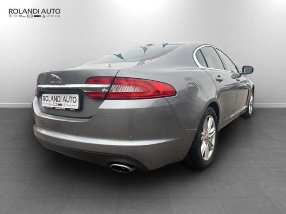 Jaguar XF usata a Alessandria (6)