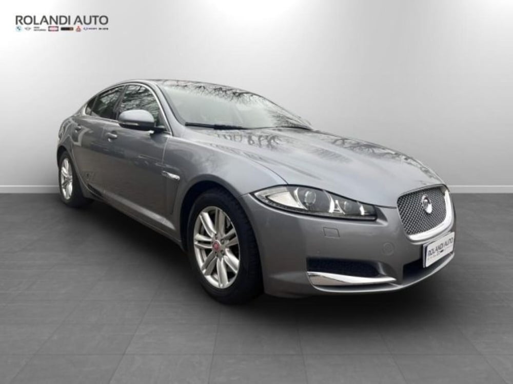 Jaguar XF usata a Alessandria (7)