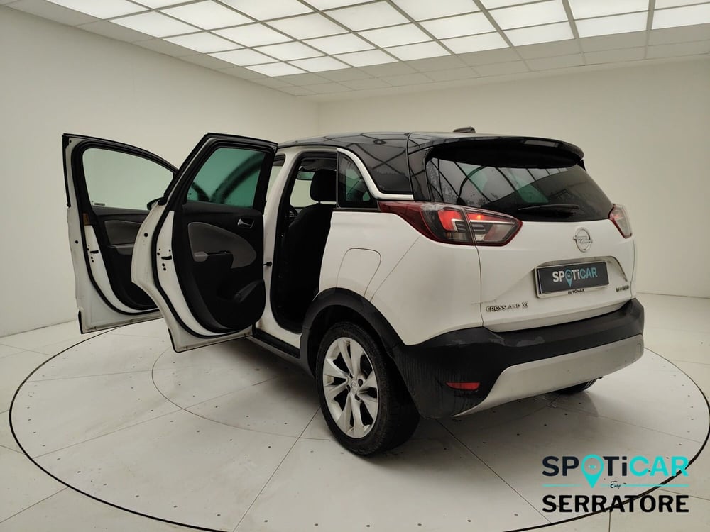 Opel Crossland X usata a Como (7)