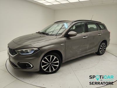 Fiat Tipo Station Wagon Tipo 1.6 Mjt S&amp;S SW Lounge  del 2017 usata a Erba