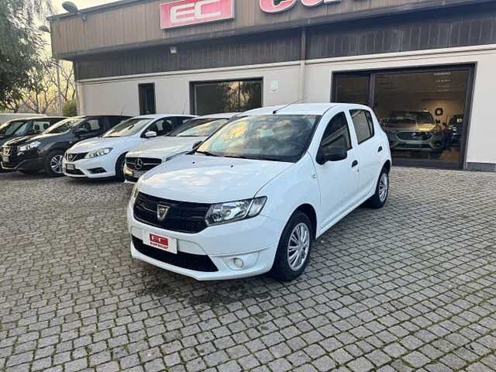 Dacia Sandero usata a Napoli (2)