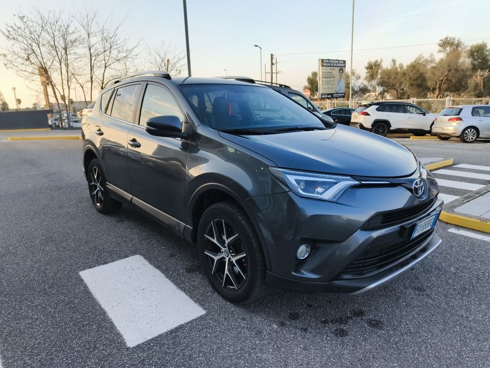 Toyota Rav4 usata a Reggio Calabria (8)