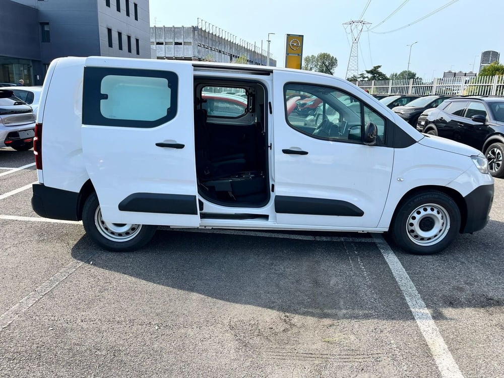 Fiat e-Doblò Furgone nuova a Milano (12)