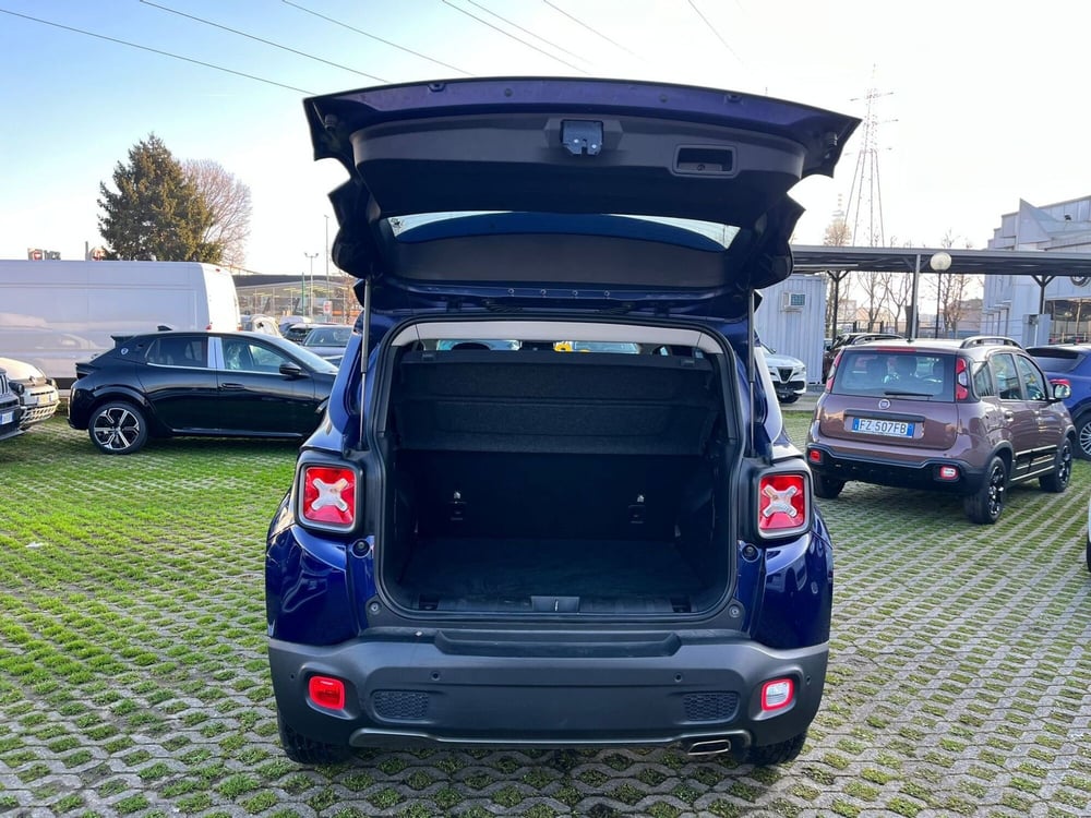 Jeep Renegade usata a Milano (9)