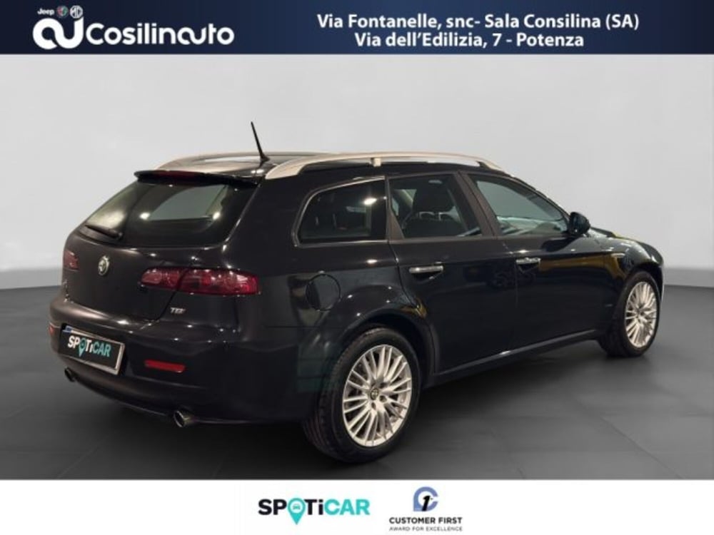 Alfa Romeo 159 SportWagon usata a Salerno (5)