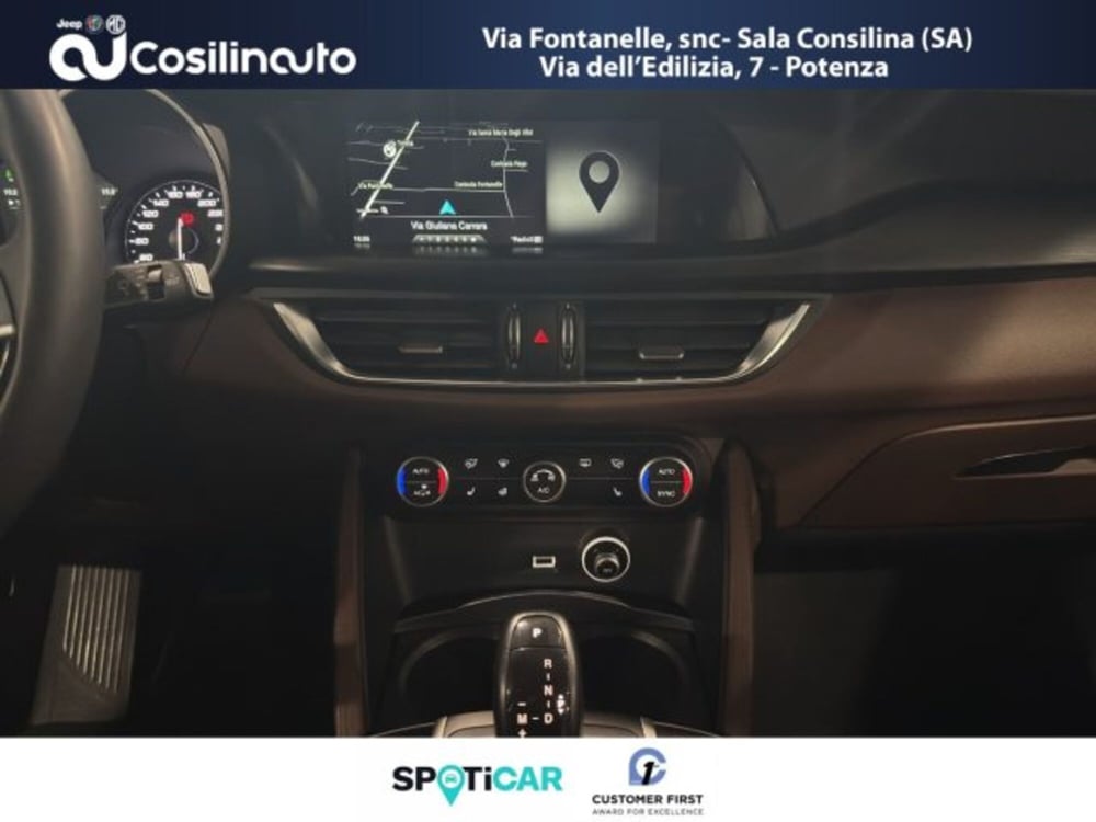 Alfa Romeo Stelvio usata a Salerno (13)