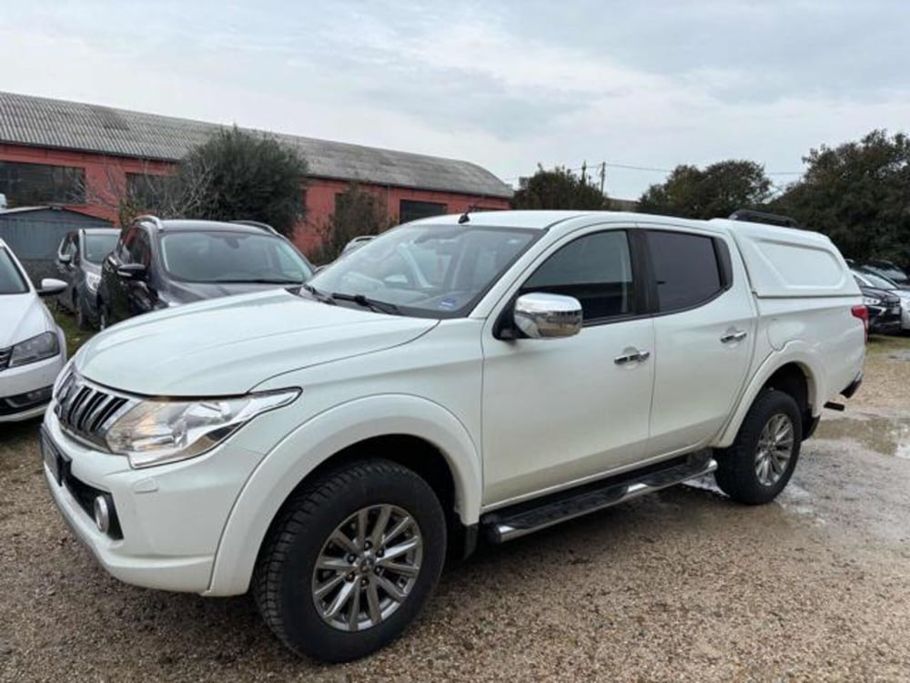 Mitsubishi L200 usata a Pesaro-Urbino