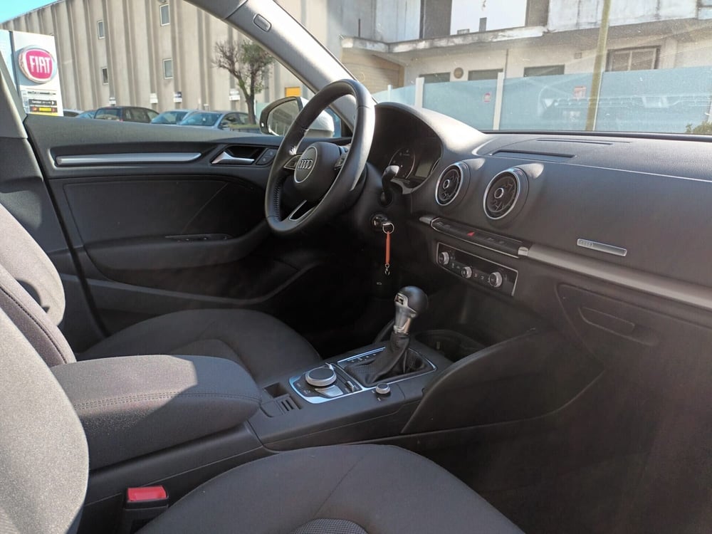 Audi A3 Sportback usata a Bari (13)