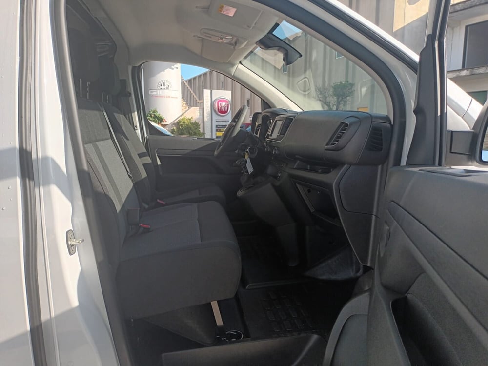 Fiat Scudo Furgone nuova a Bari (10)