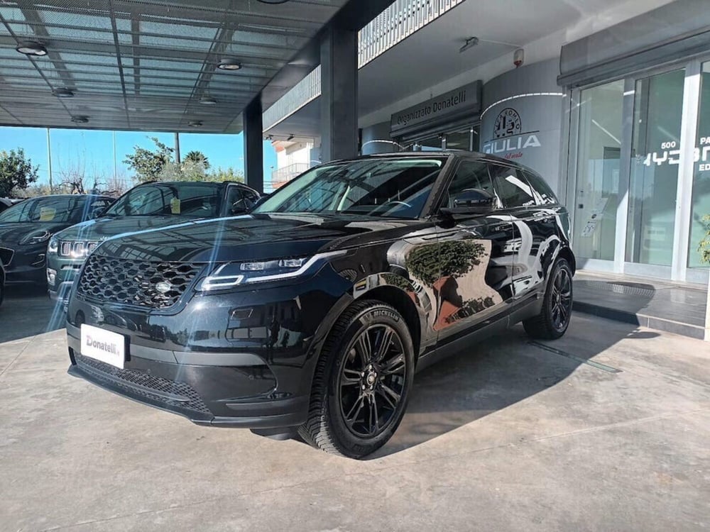 Land Rover Range Rover Velar usata a Bari (3)