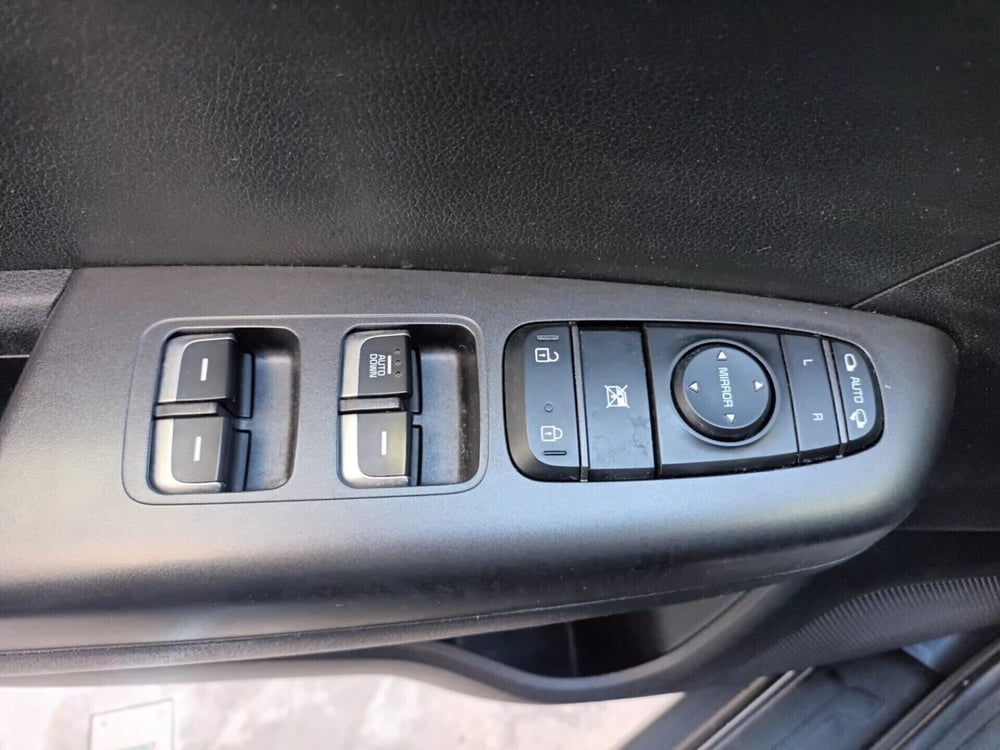 Kia Sportage usata a Bari (15)