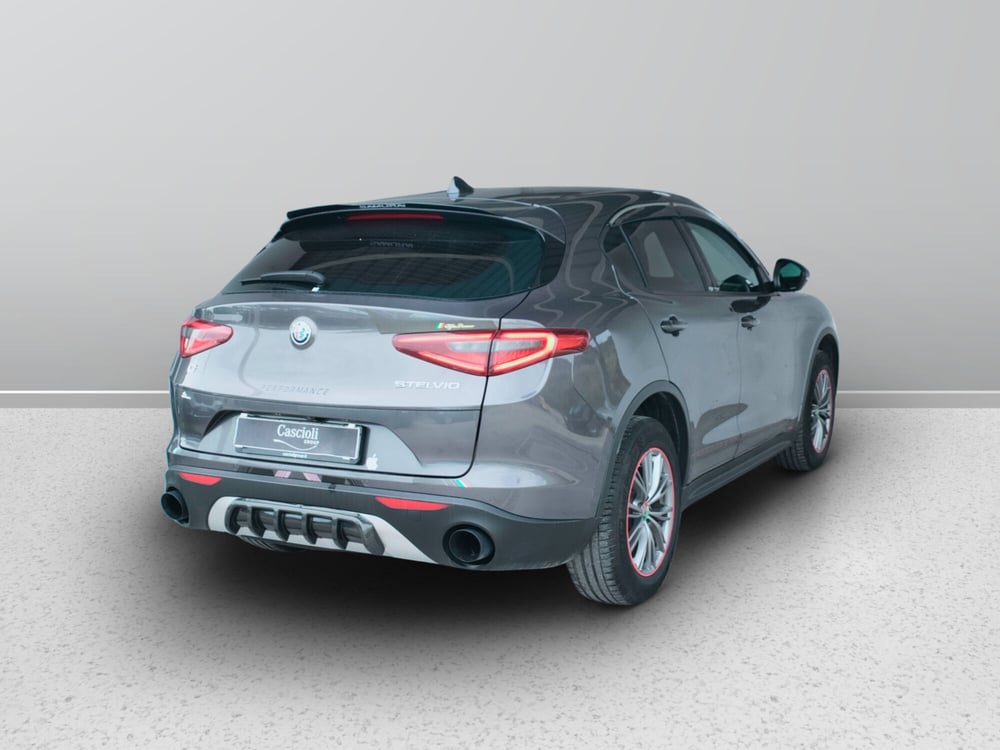 Alfa Romeo Stelvio usata a Ascoli Piceno (6)