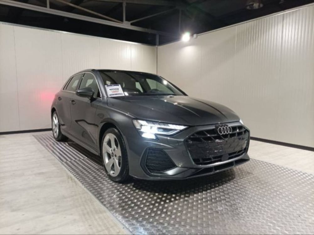 Audi A3 Sedan nuova a Milano