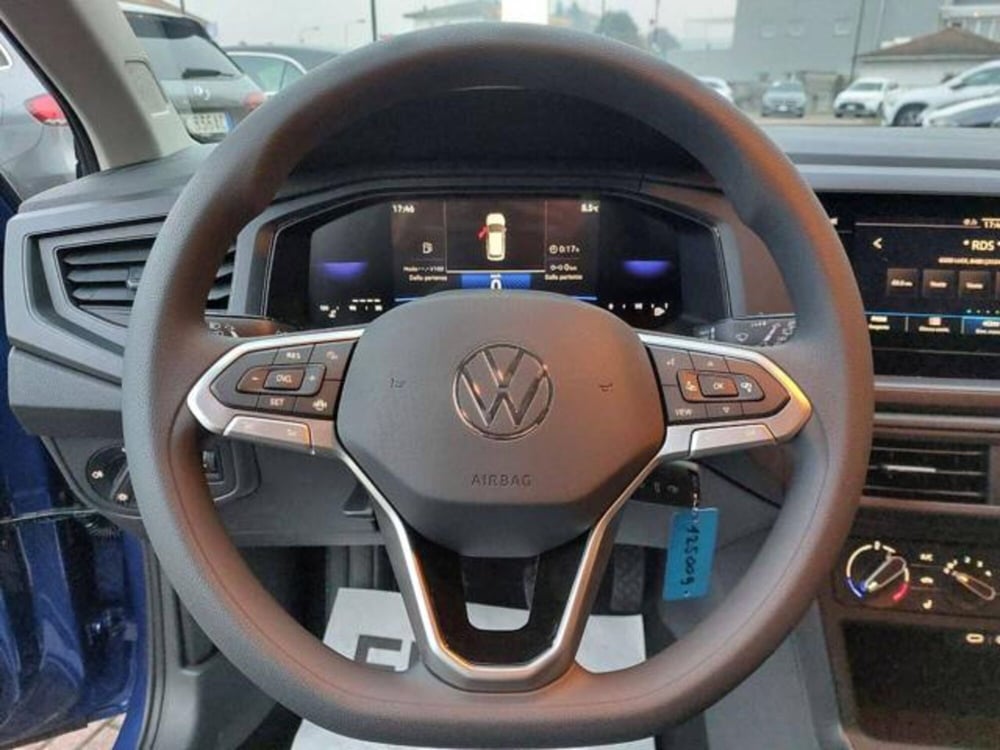 Volkswagen Polo nuova a Milano (18)