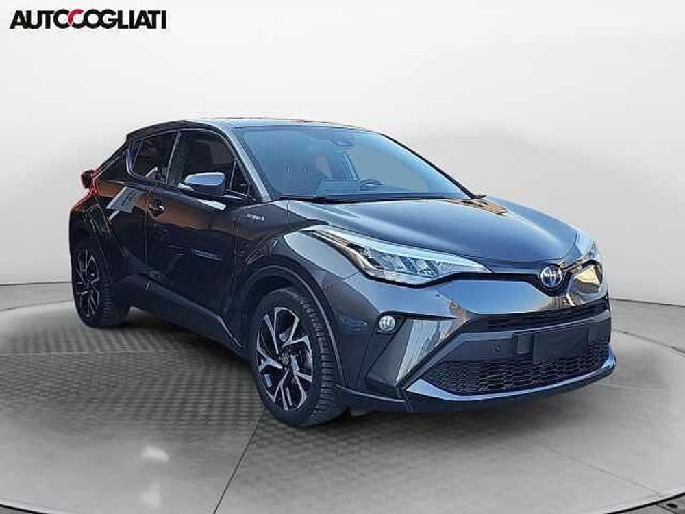 Toyota Toyota C-HR usata a Lecco (3)