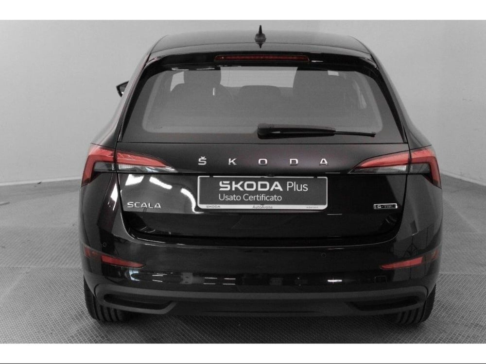 Skoda Scala usata a Novara (5)