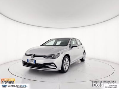 Volkswagen Golf Variant 1.0 eTSI EVO DSG Life del 2024 usata a Albano Laziale